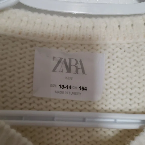 Clothes - Picture 3 of 3